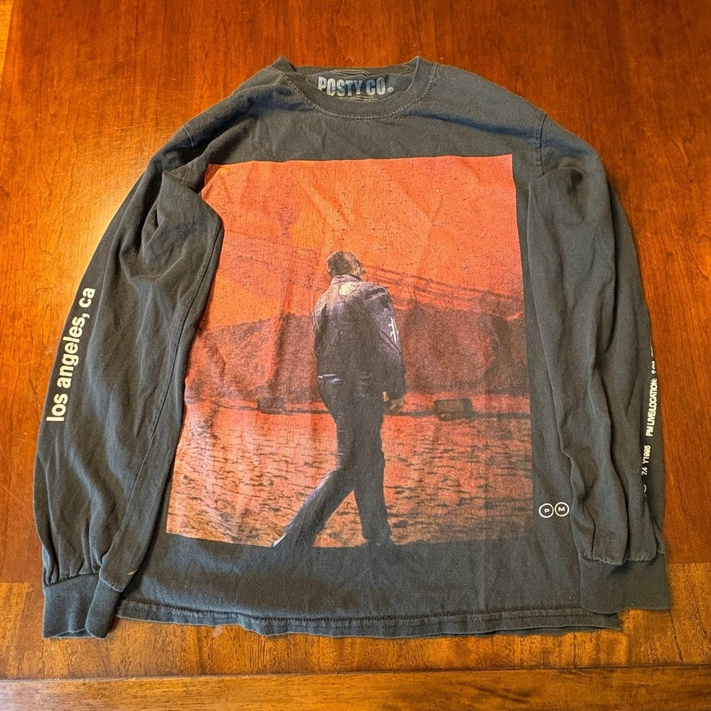 Posty Co. Los Angeles Long Sleeve Graphic Tee Size Small